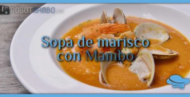 Sopa de marisco con Mambo